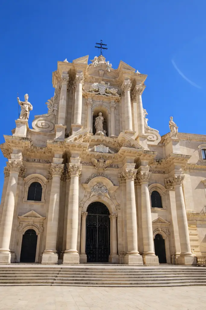 villa syracuse sicile location